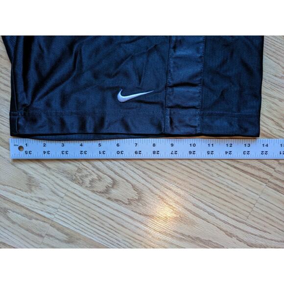 Mens Nike Polyester Athletic Shorts Size L Black Embroidered Swoosh Logo - Picture 10 of 10